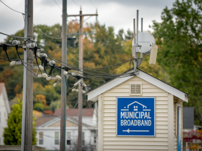 How municipal broadband projects can challenge incumbent internet providers